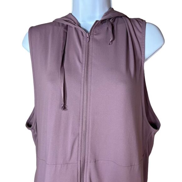 Fabletics light purple zip up vest size small - Picture 2 of 8